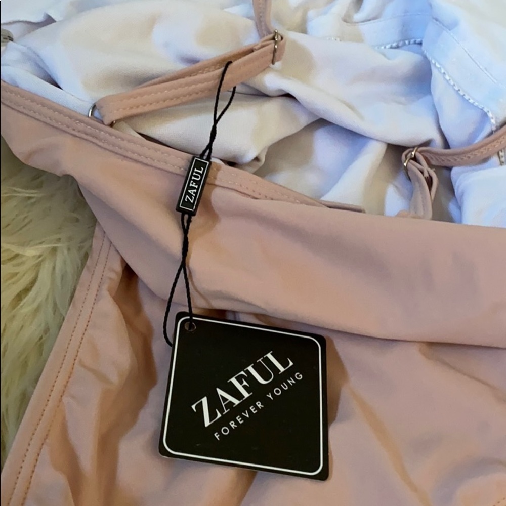 ZAFUL 🩱 - Picture 4 of 5